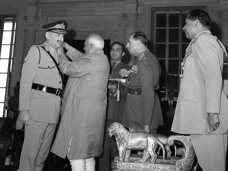 File:FM Manekshaw - Rashtrapathi Bhavan-2.jpg